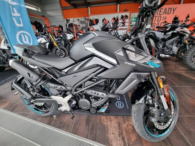 CFMOTO 125NK (2025 - 26) (4)