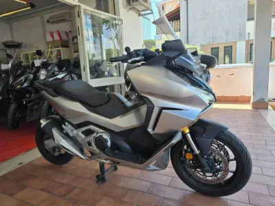 Honda Forza 750 DCT (2021 - 24) usata