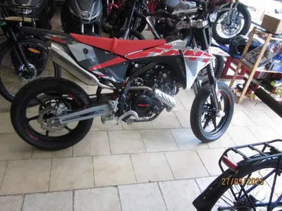 Fantic Motor Motard 125 Performance 4t (2020) nuova