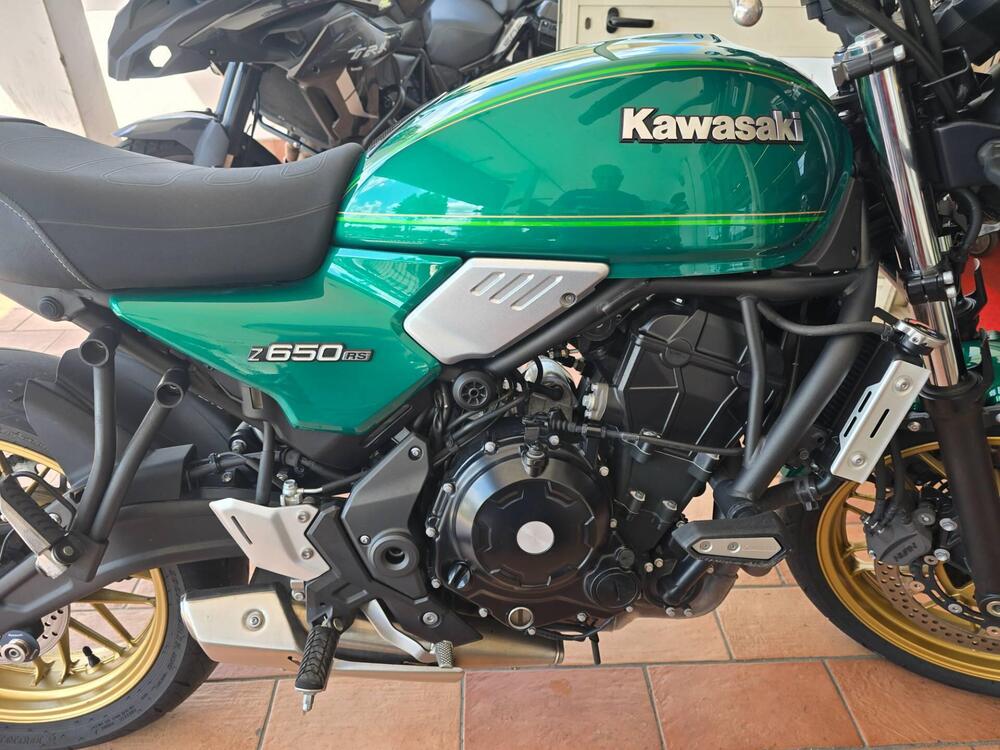 Kawasaki Z 650 RS (2022 - 24) (4)