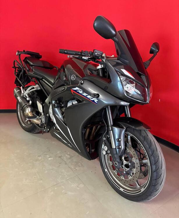 Yamaha FZ1 Fazer (2006 - 16) (2)