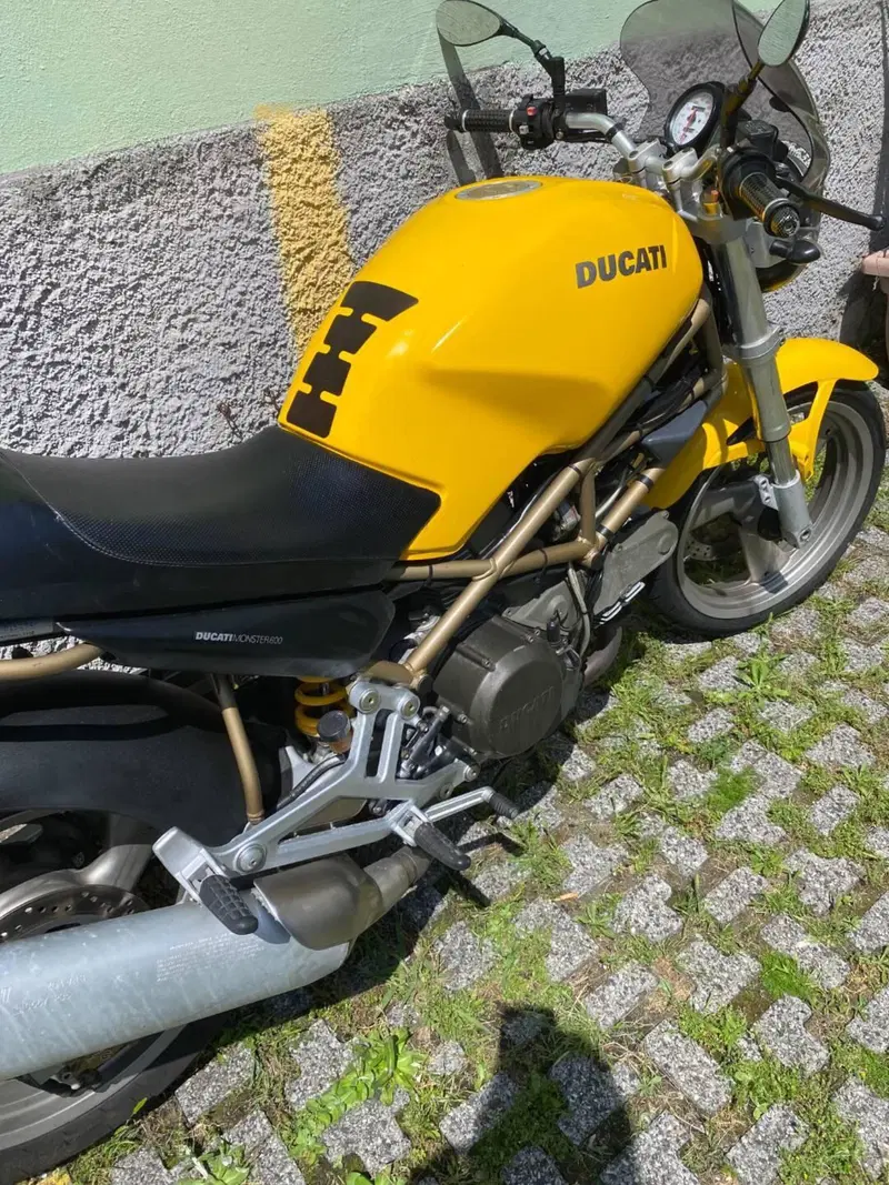 Ducati Monster 600 (1994 - 02) (7)