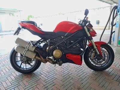 Ducati Streetfighter (2009 - 12) usata