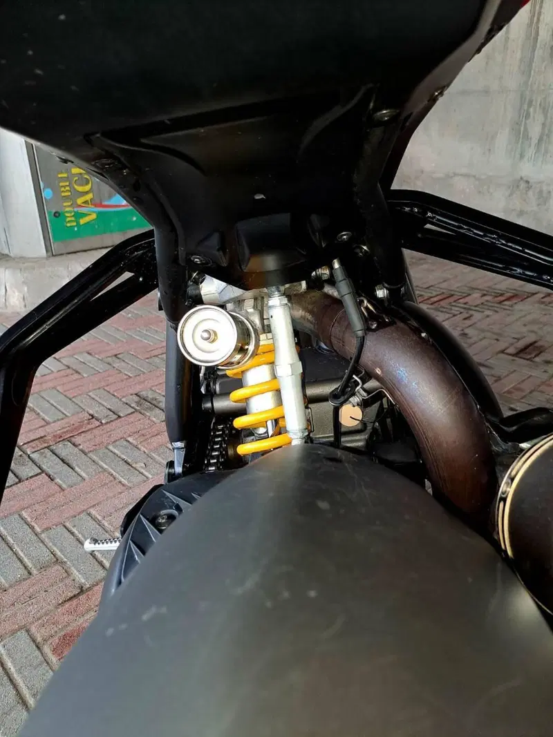 Ducati Streetfighter (2009 - 12) (15)