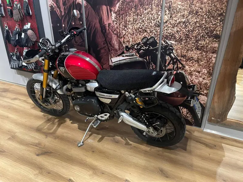 Triumph Scrambler 1200 XE (2021 - 23) (5)