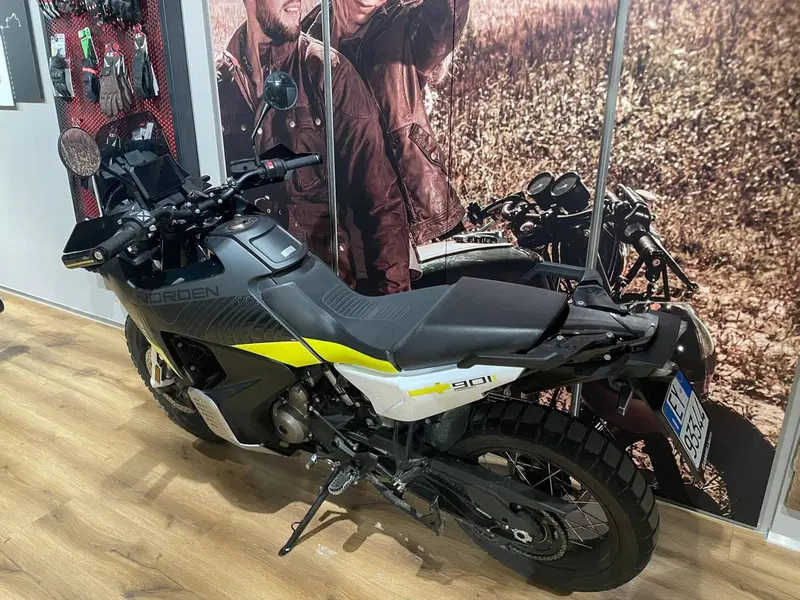Husqvarna Norden 901 (2022 - 26) (5)