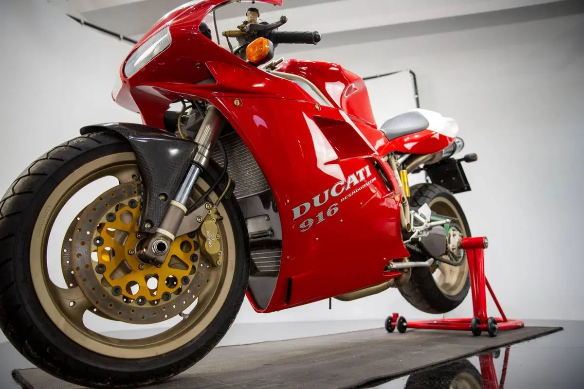 Ducati 916 SPS (1997 - 99) (17)