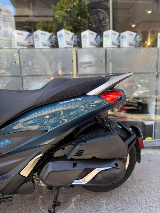 Piaggio Beverly 400 ABS-ASR (2021 - 24) (5)