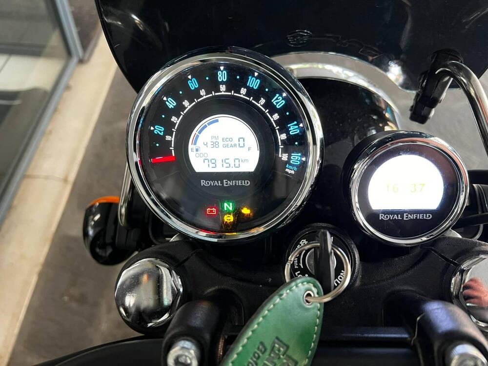 Royal Enfield Meteor 350 Fireball (2021 - 25) (4)