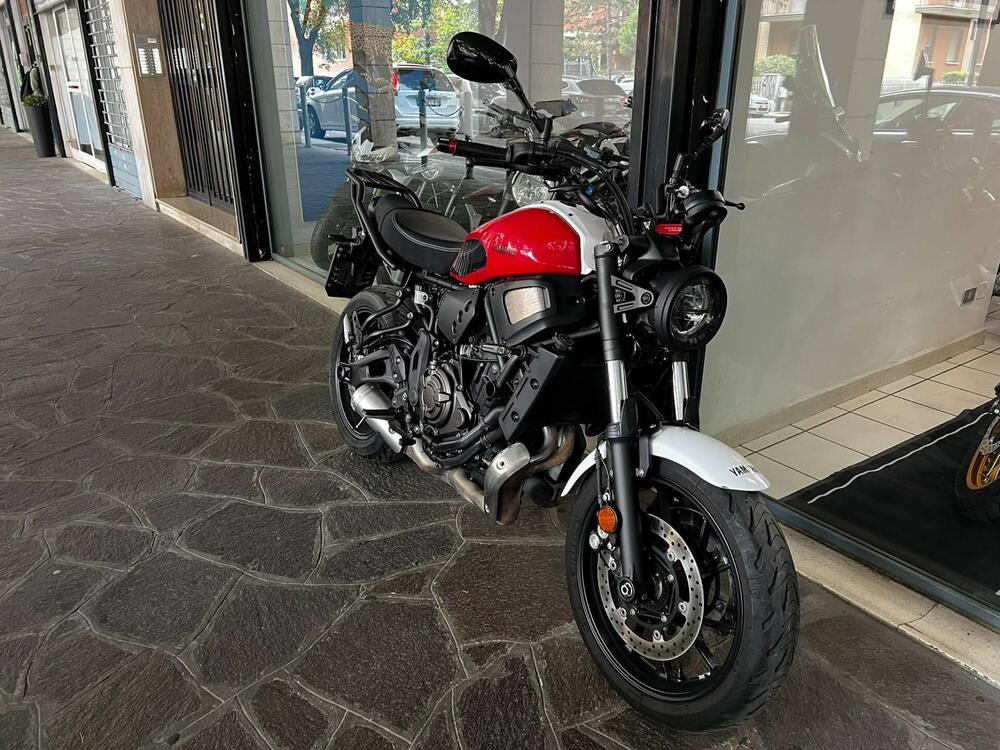 Yamaha XSR 700 (2022 - 25) (2)
