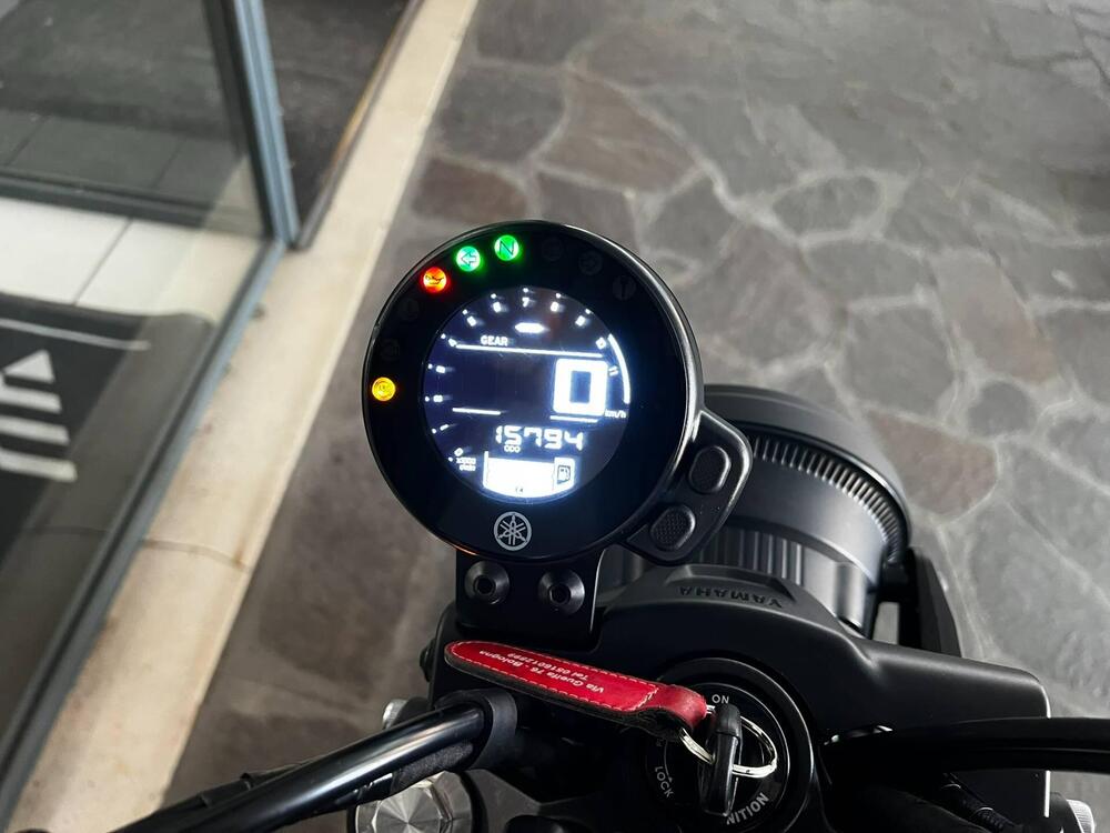 Yamaha XSR 700 (2022 - 25) (4)