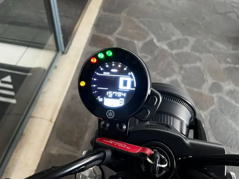Yamaha XSR 700 (2022 - 26) (4)