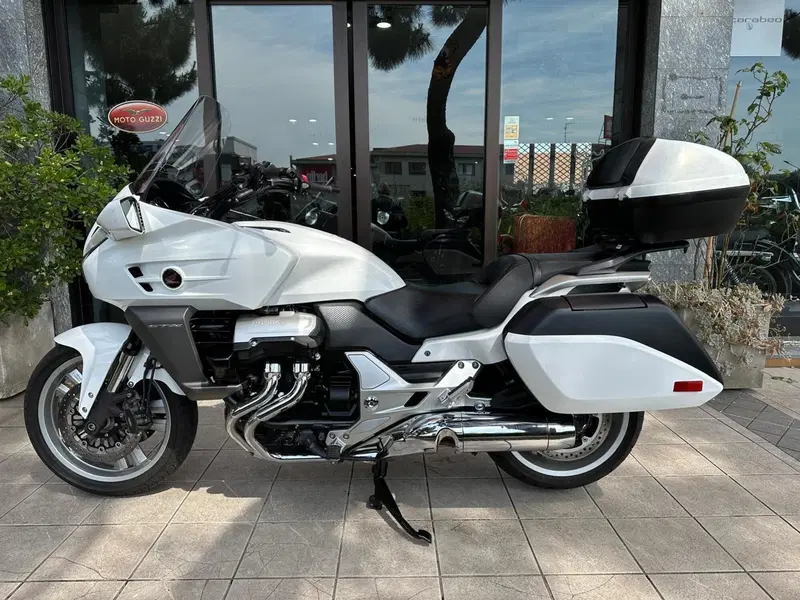 Honda CTX 1300 ABS (2014 - 16) (2)