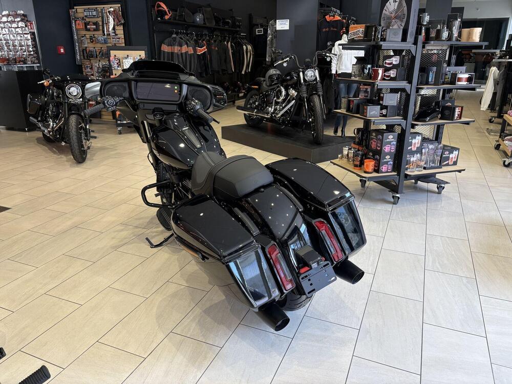 Harley-Davidson Street Glide (2024 - 25) (3)