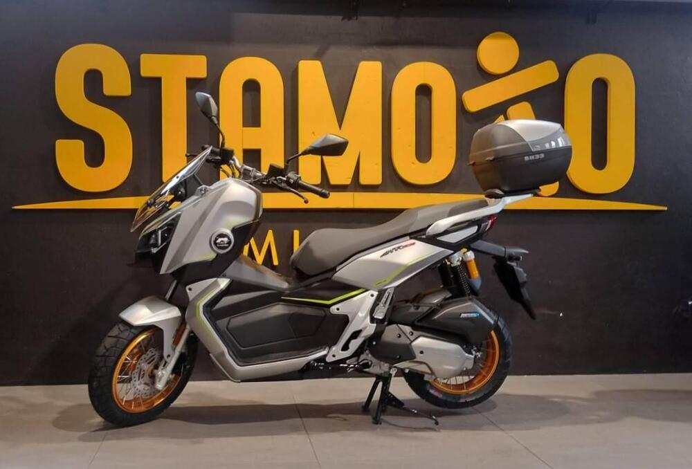 QJ Motor ATR 125 X (2024 - 25) (3)