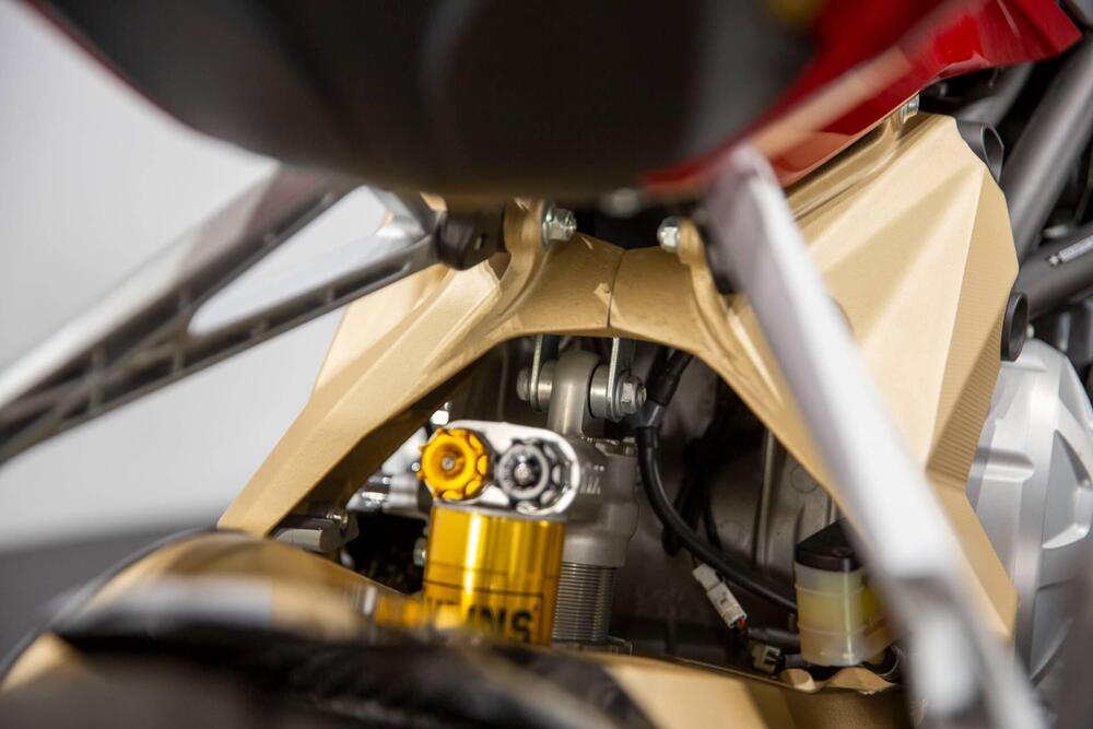 MV Agusta F3 675 Oro (2011) (2)