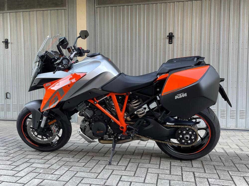 KTM 1290 Super Duke GT ABS (2016 - 18) (3)