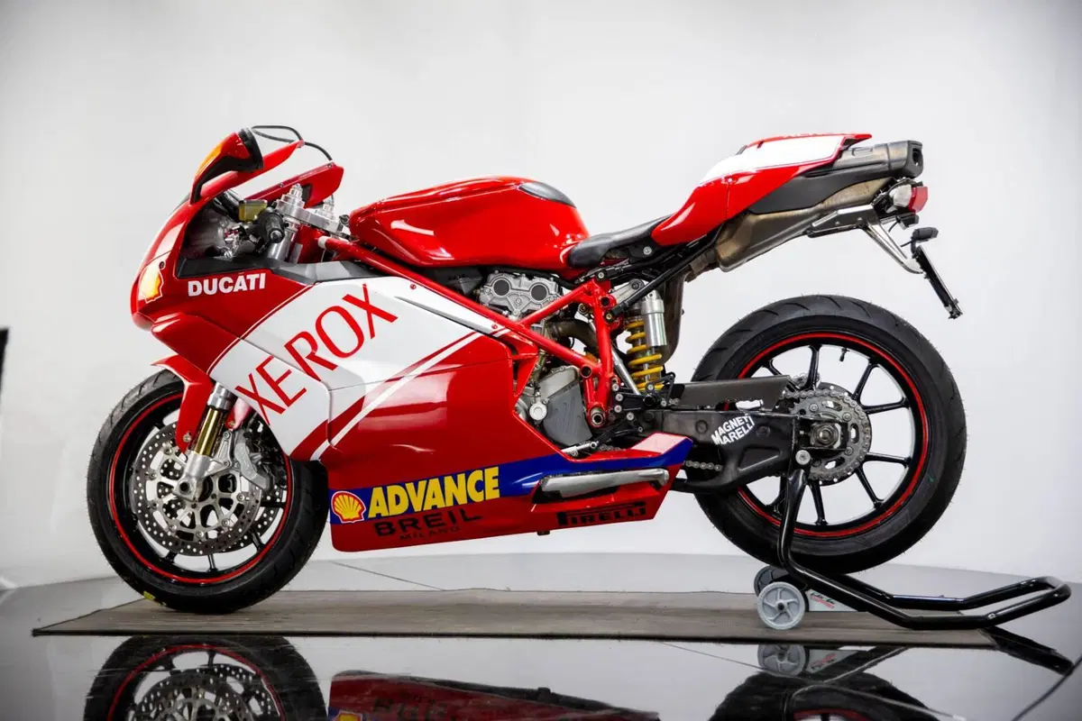 Ducati 999 (2005 - 06) (7)