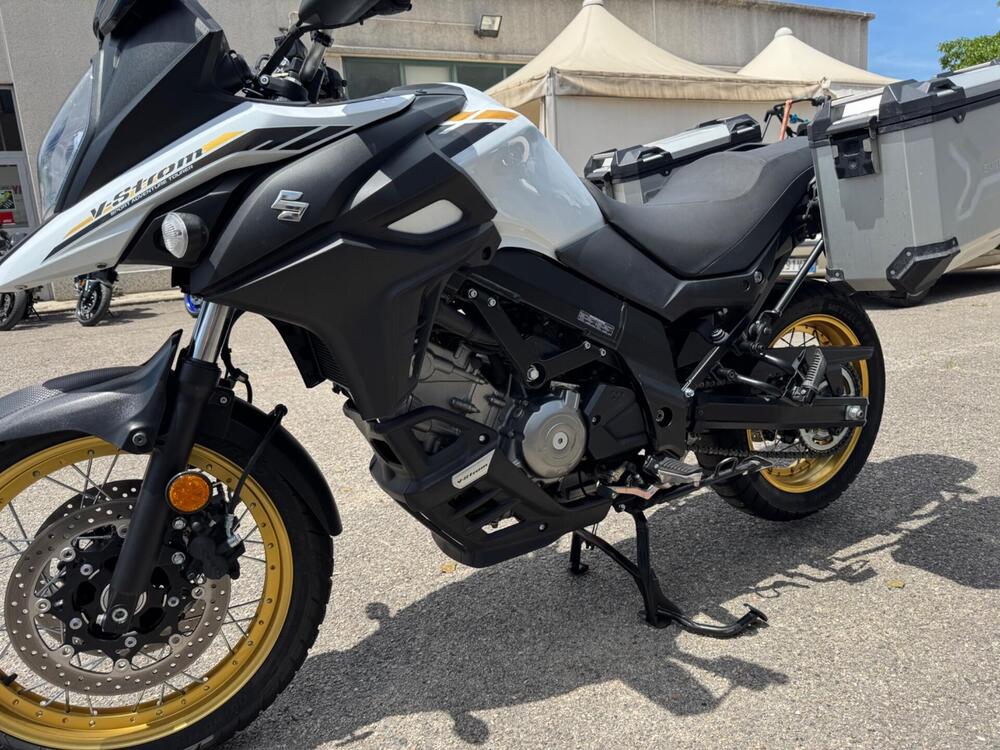 Suzuki V-Strom 650XT (2021 - 25) (3)