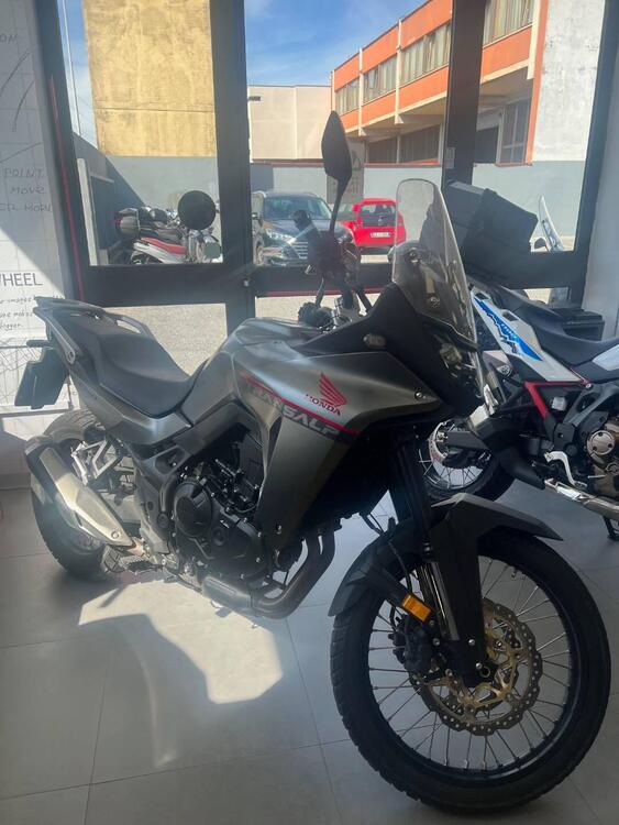 Honda Transalp XL750 (2023 - 24) (3)