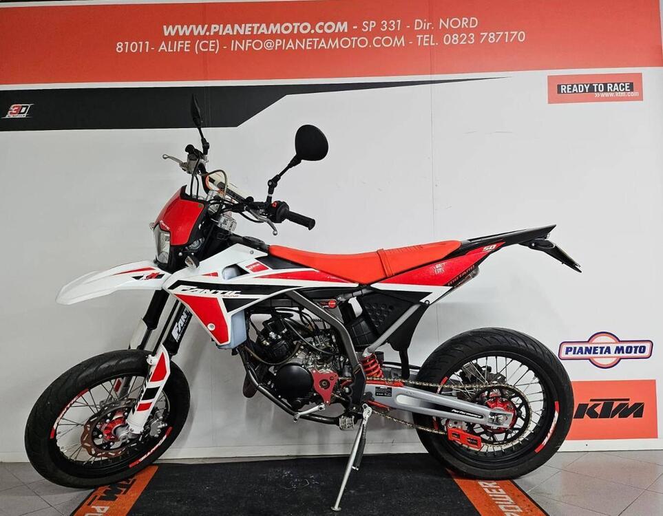 Fantic Motor XM 50 Motard Performance 2T (2021 - 22) (3)