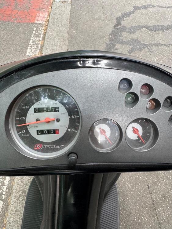 Gilera Runner 125 VX (2002 - 05) (4)