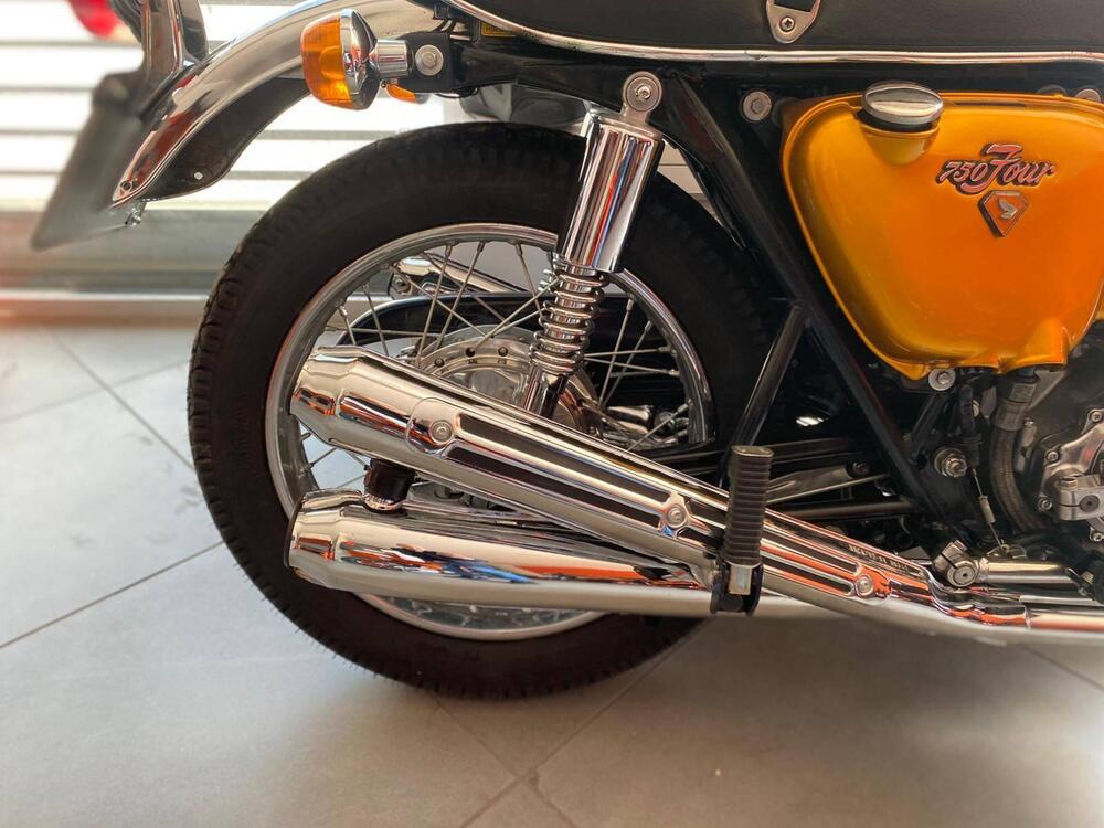 Honda CB 750 Four (2)