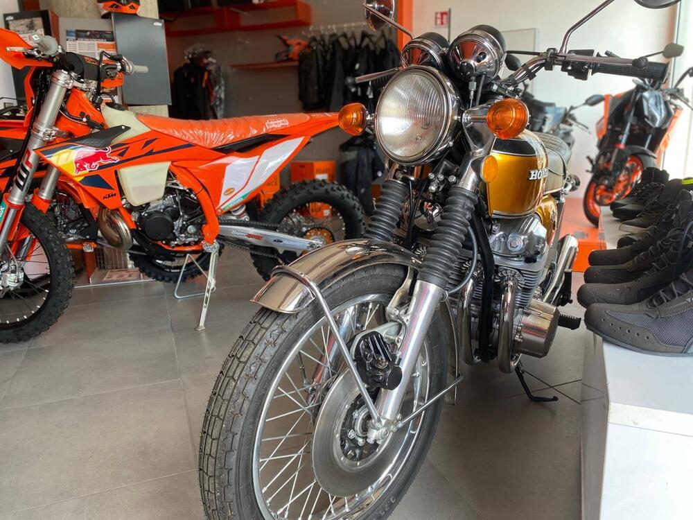 Honda CB 750 Four (5)