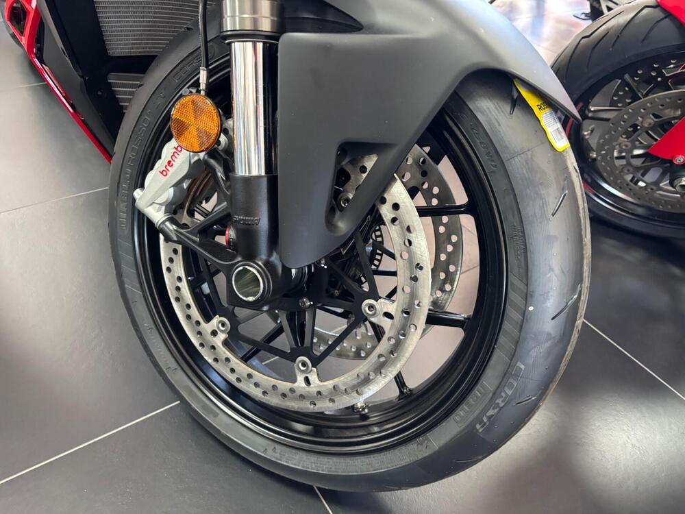 Ducati Streetfighter V4 (2025) (2)