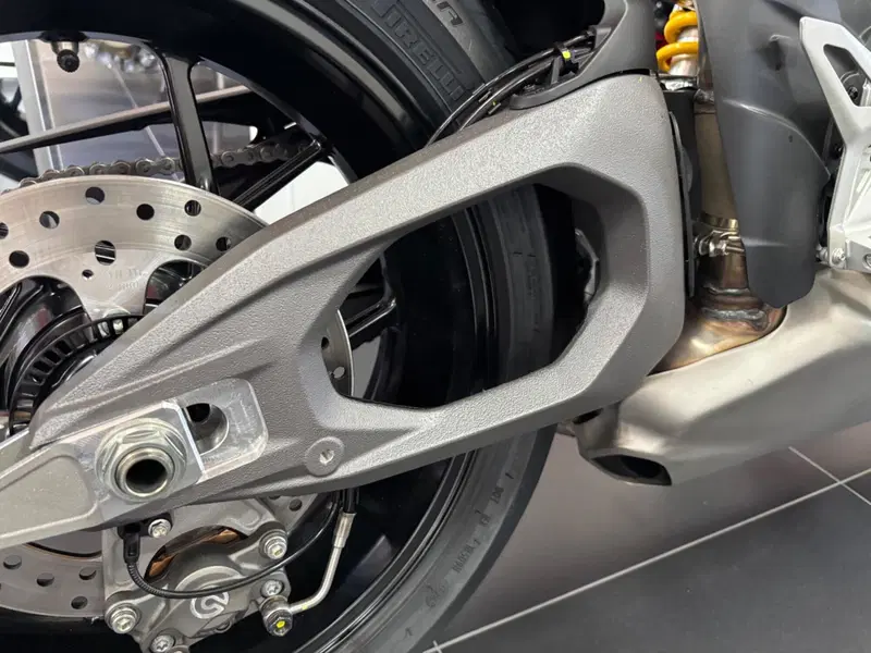 Ducati Streetfighter V4 (2025 - 26) (9)