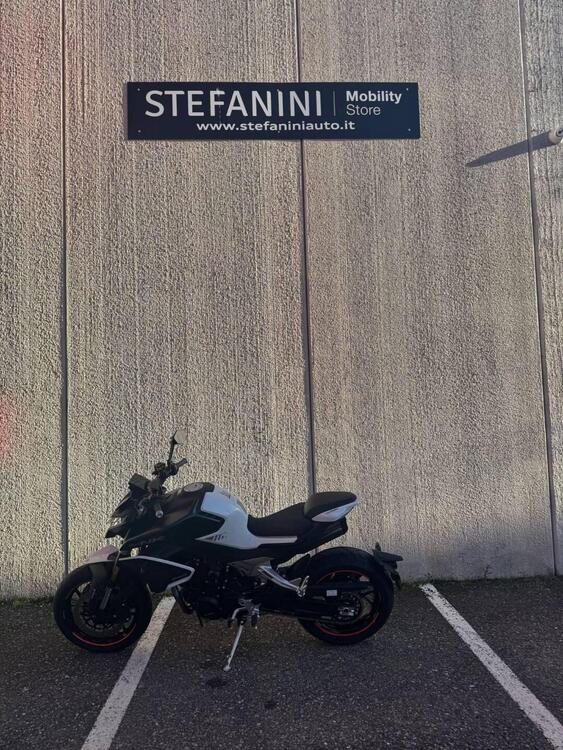 CFMOTO 800NK Advanced (2023 - 25)