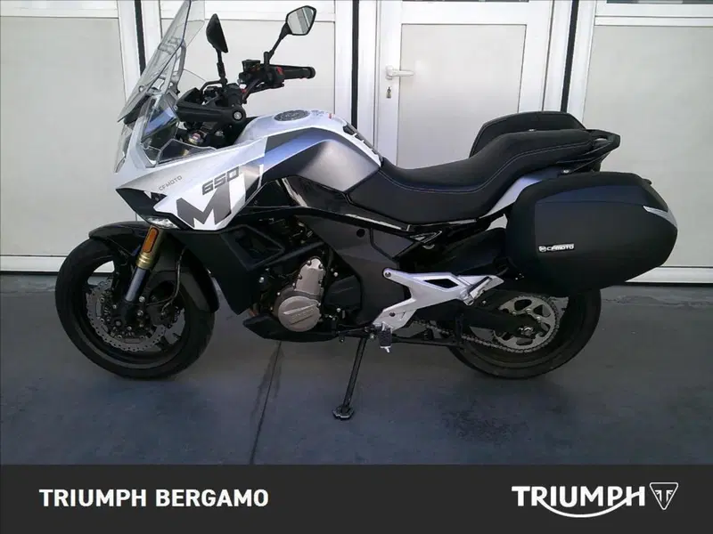 CFMOTO 650MT (2021 - 24) (4)