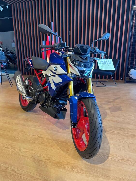 Bmw G 310 R (2021 - 25) (2)