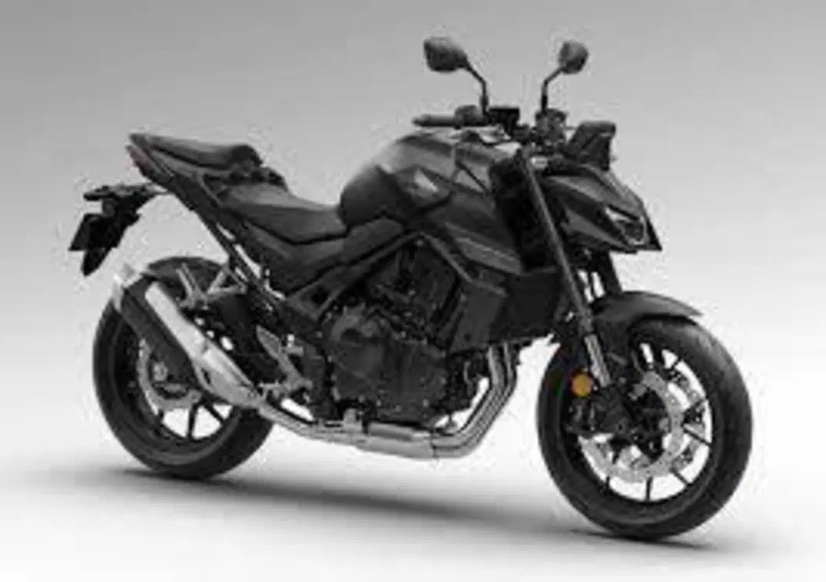 Honda CB 750 Hornet (2025)