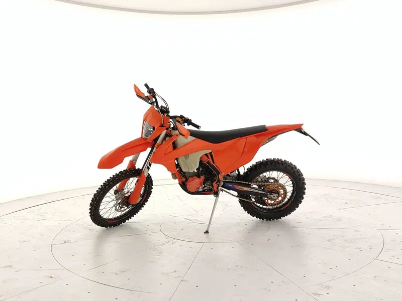 KTM 450 EXC-F Six Days (2019) (2)