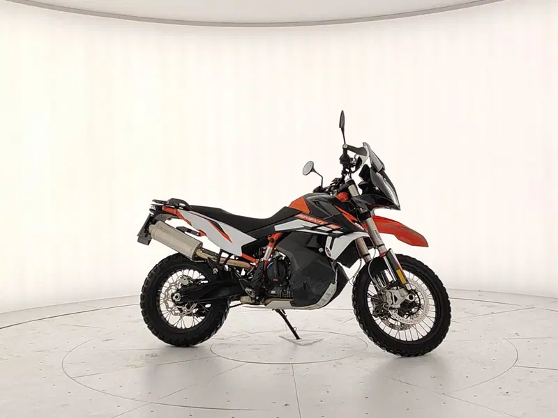KTM 890 Adventure R (2021) (5)
