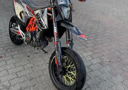 KTM 690 SMC R (2019 - 20) usata