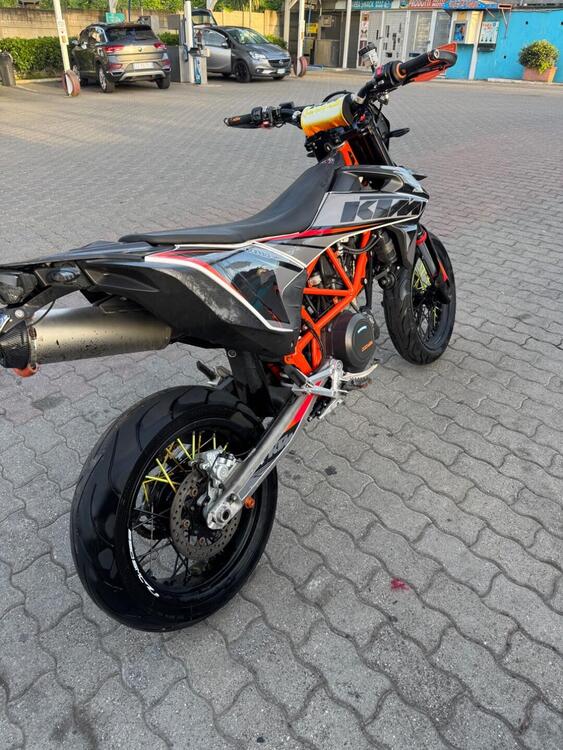 KTM 690 SMC R (2019 - 20) (5)