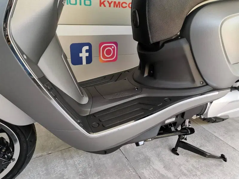 Kymco Like 125 (2021 - 26) (7)