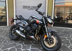 Triumph Street Triple 765 RS (2023 - 25) nuova