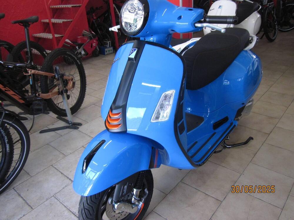 Vespa GTS 310 Supersport (2025) (5)