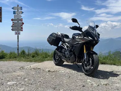 Suzuki GSX-S1000GX: perch&eacute; preferirla ad una GT? E ad un'altra crossover? [VIDEO]
