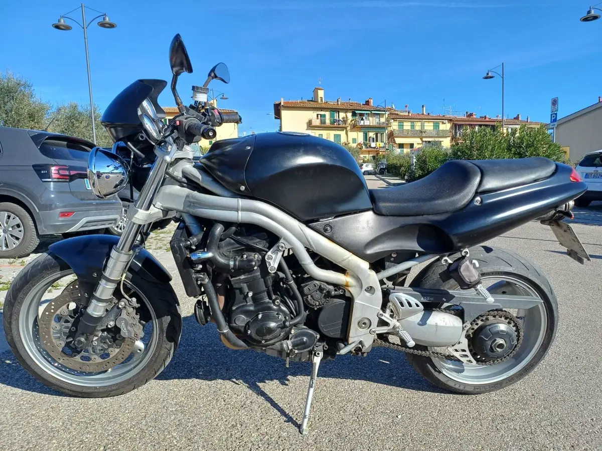 Triumph Speed Triple 955 (1998 - 01) (4)