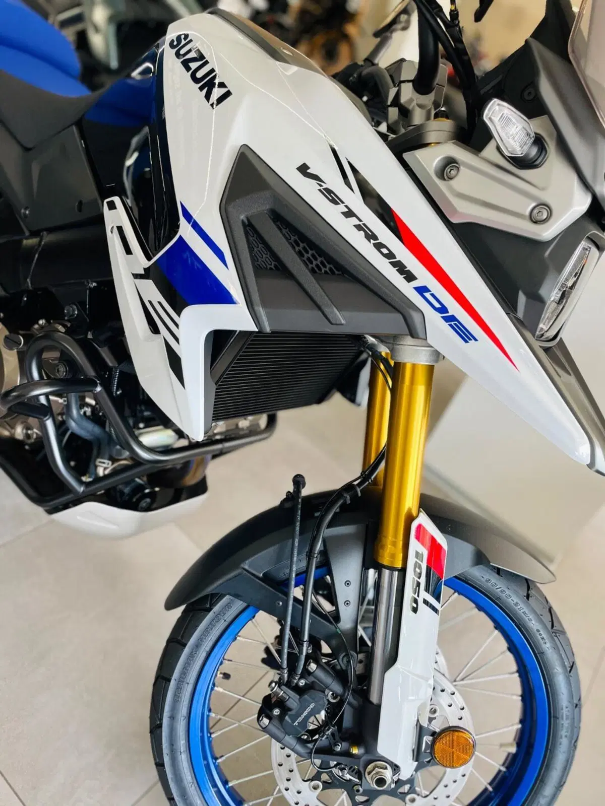 Suzuki V-Strom 1050DE (2025 - 26) (2)