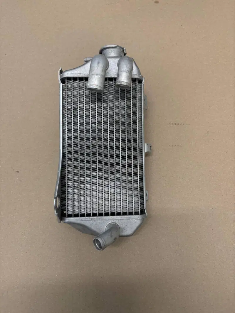 RADIATORE DESTRO HONDA CRF 450 R/RX 2017-2020