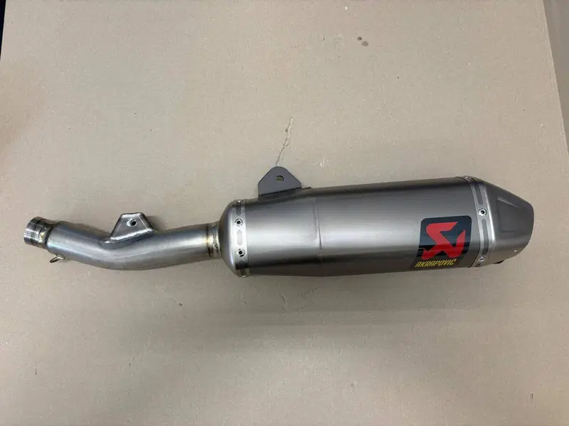 SILENZIATORE SINISTRO AKRAPOVIC HONDA CRF 250 R/RX