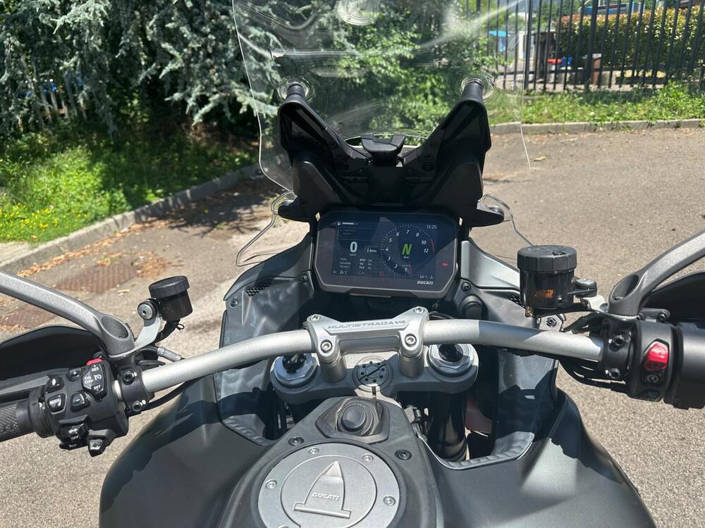 Ducati Multistrada V4 S (2021 - 24) (2)