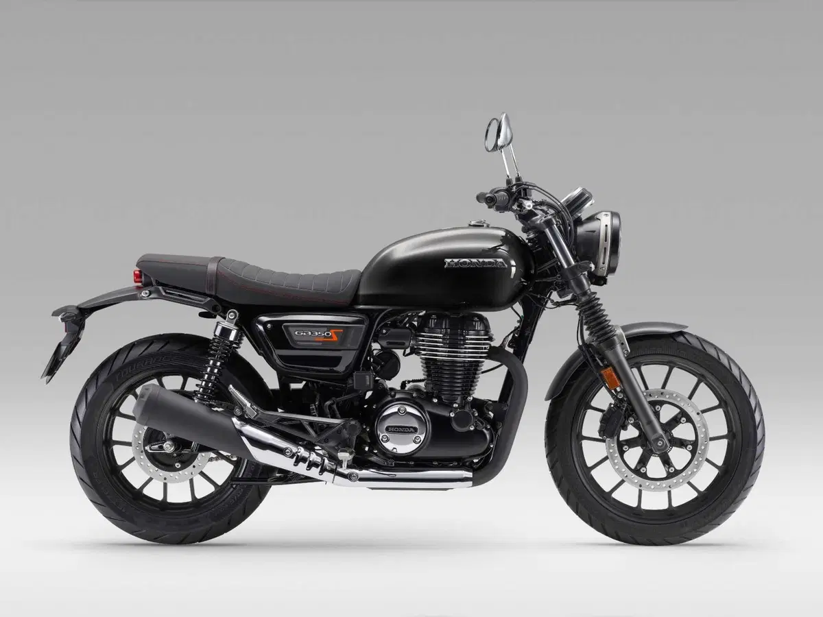 Honda Customs 2025: la GB350S protagonista al Wheels and Waves di Biarritz (12)