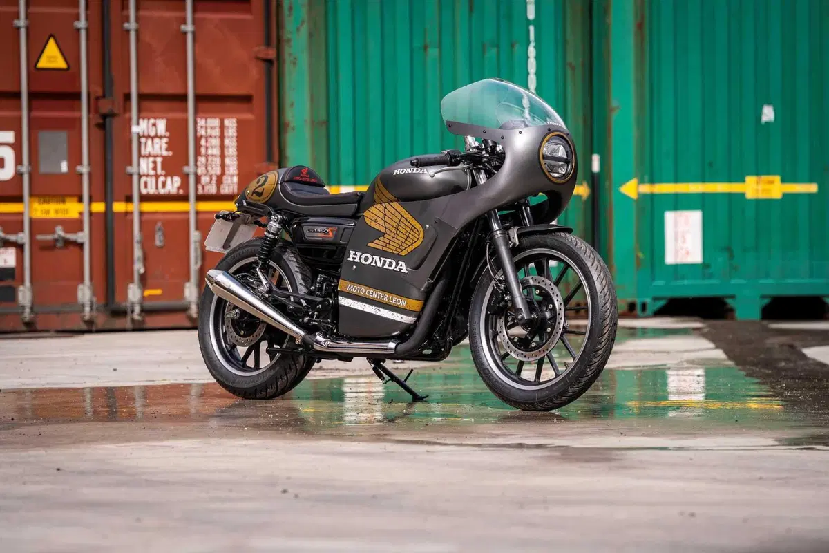 Honda Customs 2025: la GB350S protagonista al Wheels and Waves di Biarritz (6)