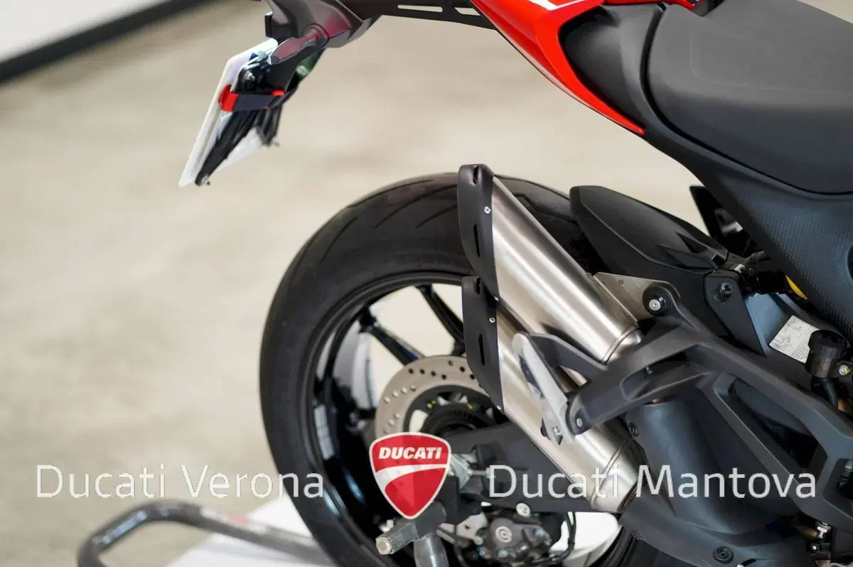 Ducati Monster 937 + (2021 - 25) (20)